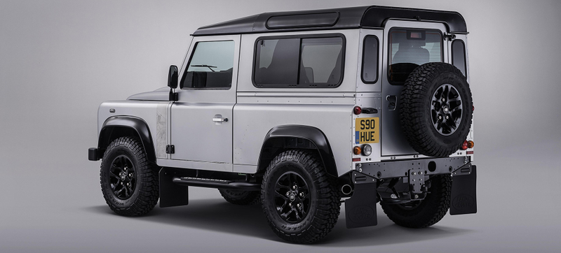 Illustration for article titled The 2 Millionth Land Rover Defender Was Built By Fans Like Bear Grylls